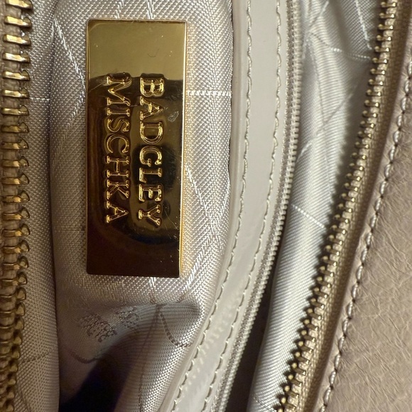 Badgley Mischka EUC large light light pick/Ivory leather Tote Bag - Picture 7 of 15